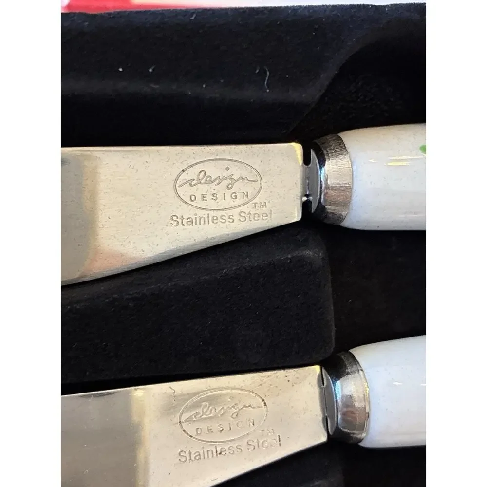 4 Christmas cheese spreaders Stainless Steel Knives porcelain holiday sweets